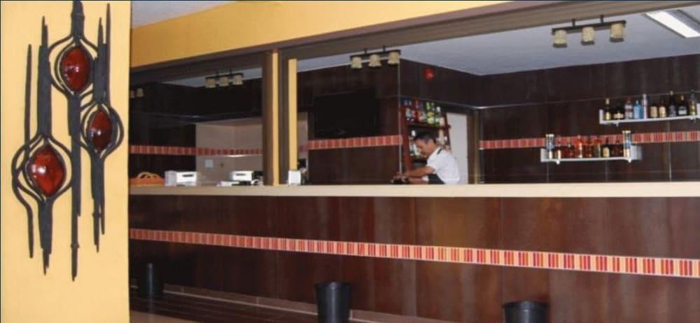 安佛拉酒店 梅利利亚 外观 照片